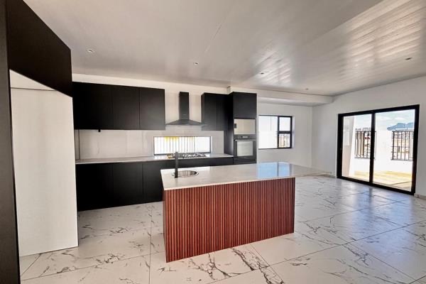 4 Bedroom Property for Sale in Sandown Western Cape